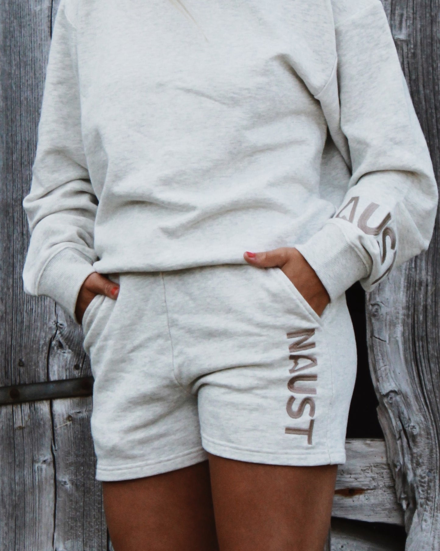 MIKA SWEATSHORTS FEMALE