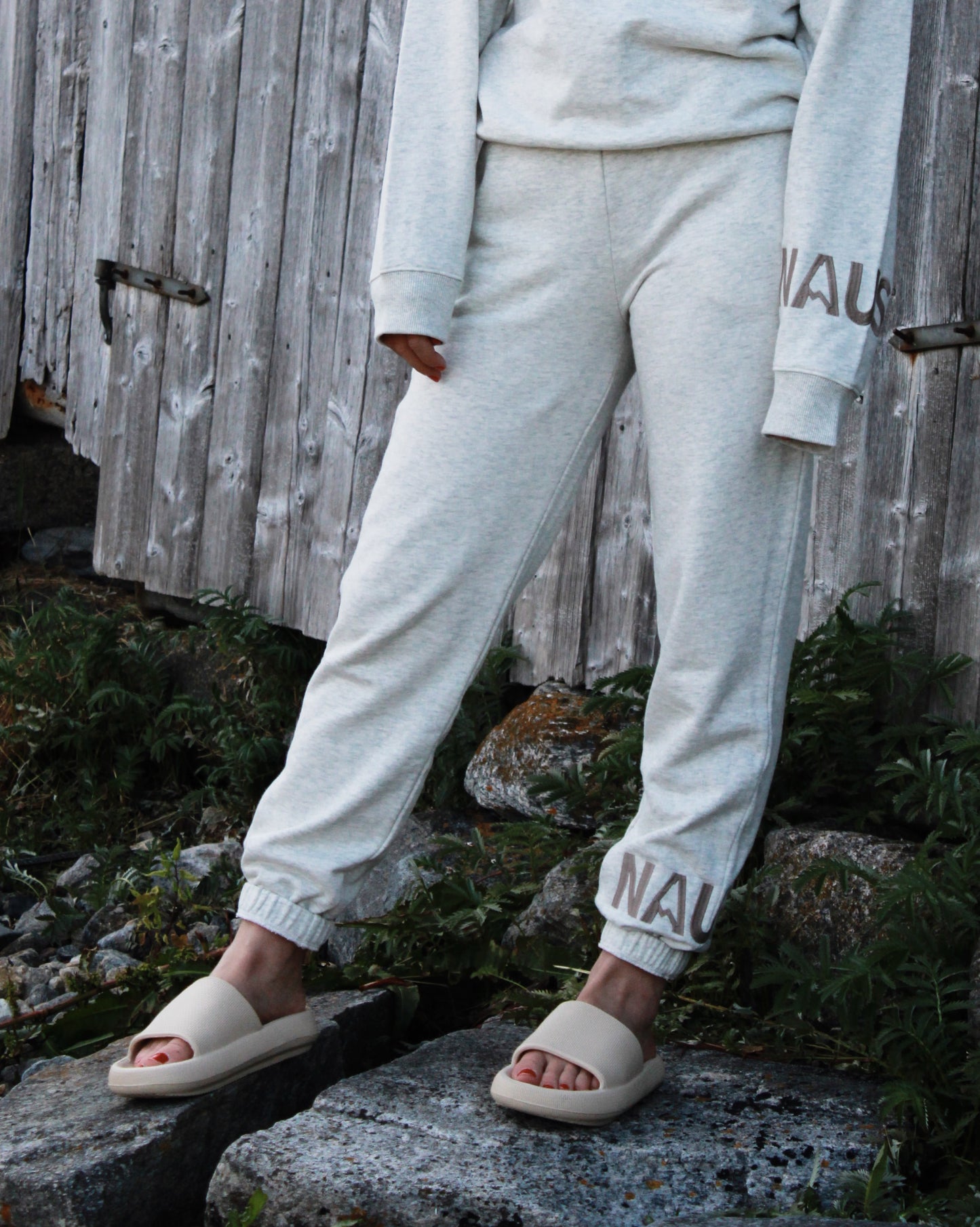 MIKA SWEATPANTS FEMALE